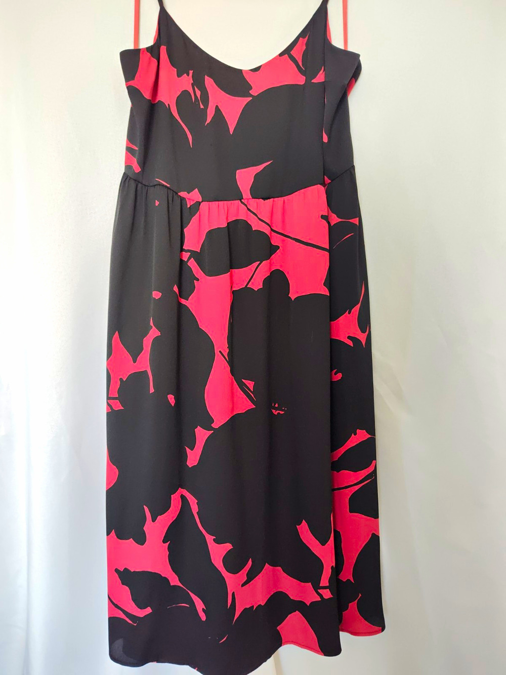 LOFT Abstract Black Pink Scoop Neck Spaghetti Strap Midi Slip Dress 16